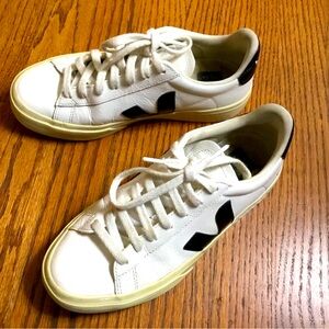 Veja white leather sneakers with navy/black accents women’s size 6